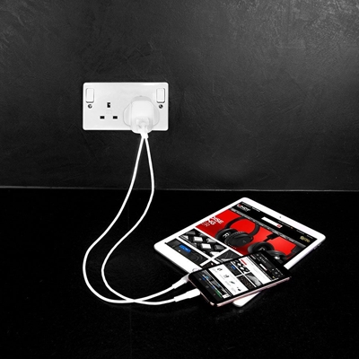 LINDY 73416 Power Adapter, USB, 24 pin USB-C, 20W, Fast Charge, Power Delivery 3.0, White image 4