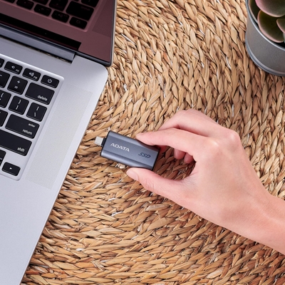 ADATA SC750 (SC750-1000G-CCBK) 1TB USB-C Portable SSD USB 3.2 Gen 2 Up to 1000 MB/s Black Titanium Compatible with Windows, iOS, Android, PlayStation, XBox & Handheld Consoles image 5