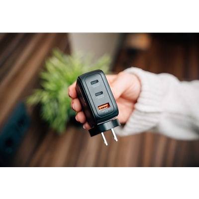 Verbatim (30238) Mini GaN Charger 65W With Display image 5